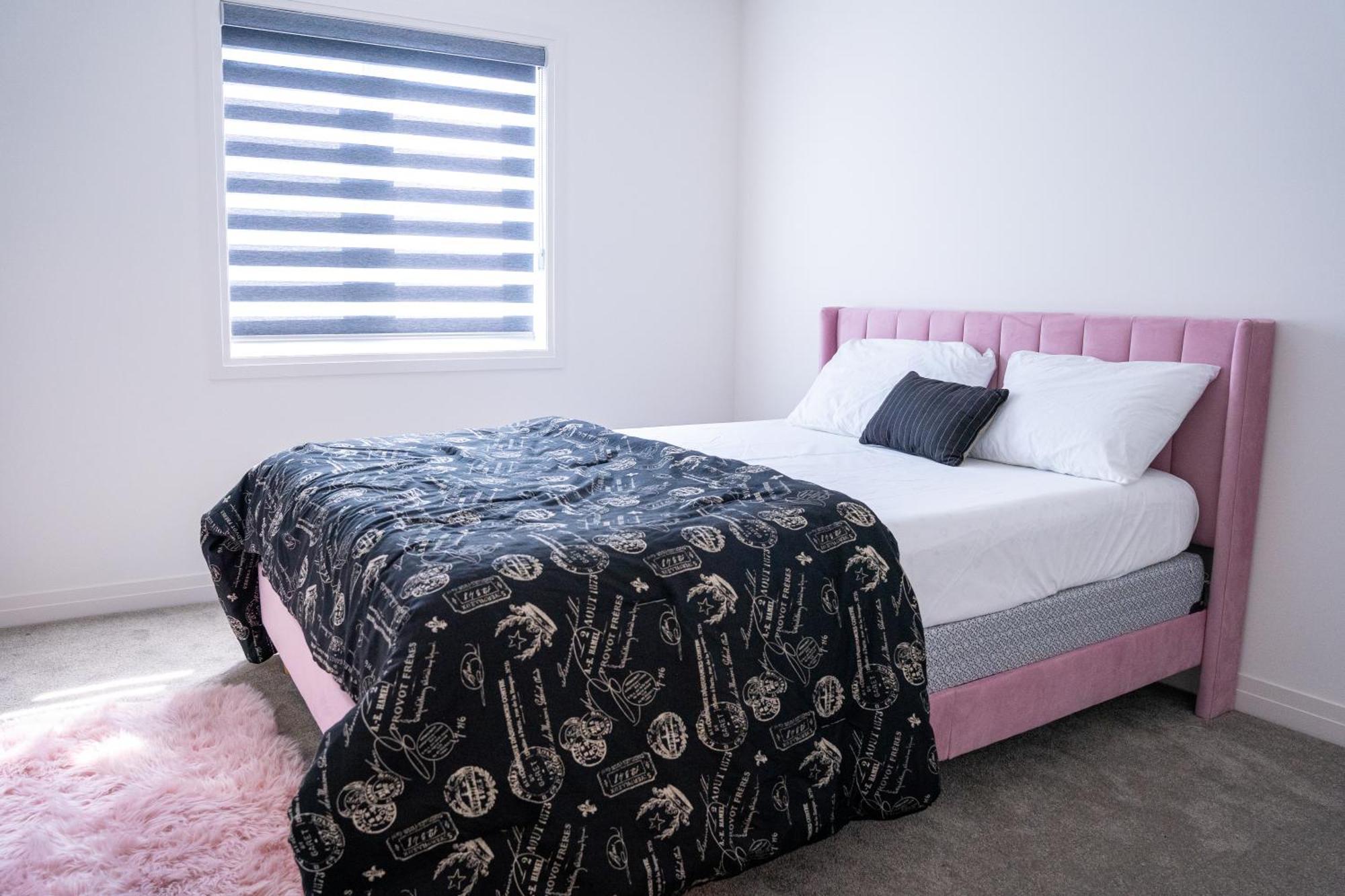 Вілла Modern 4Br House In Barrie! Екстер'єр фото